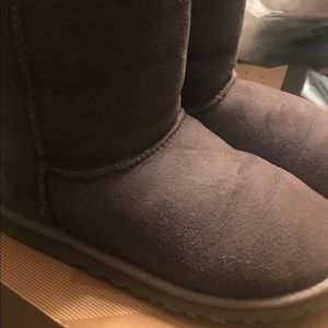 UGG BOOTS